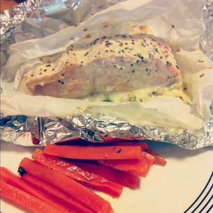 Fancy dinner courtesy of @the_snook: Mustardy Salmon in a Packet with Asparagus and carrots. Yum.