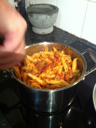 Mixing the pasta