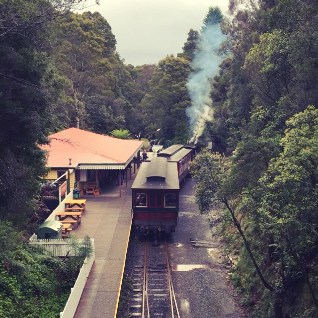 Time lapse of refilling the locomotive at Rinadeena Saddle - pretty much the summit!