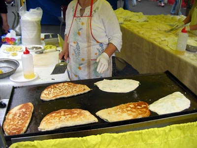 Women making Turkish Gozleme