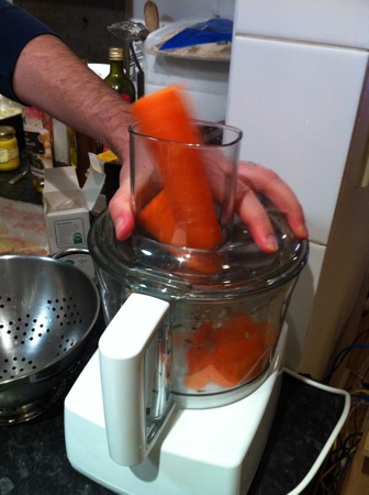 Slicing carrots