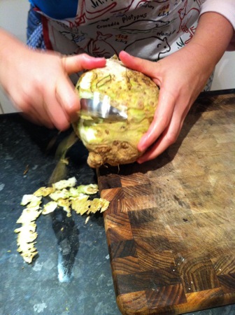 Peeling the celeriac