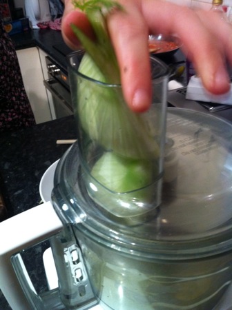 Slicing fennel