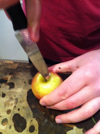 Coring the apples