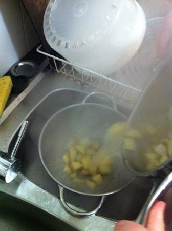 Draining potatoes