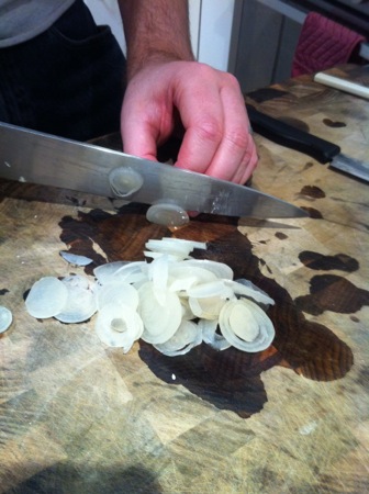 Slicing pickled onions