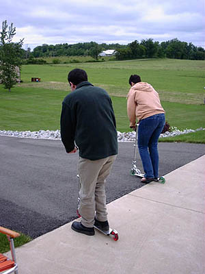 Snookums and Amy prepare to race