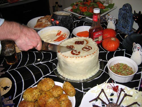 Cutting the Meat Cake