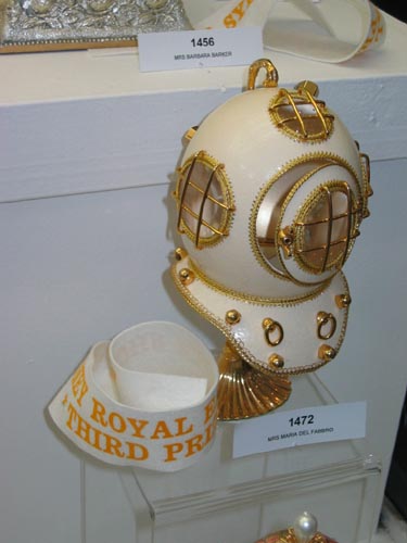 Egg helmet