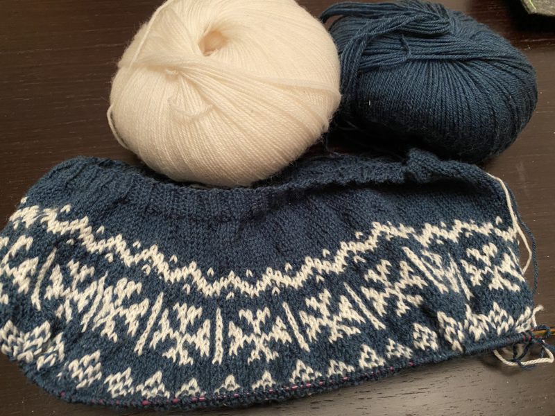 Lanatus - knitting the yoke