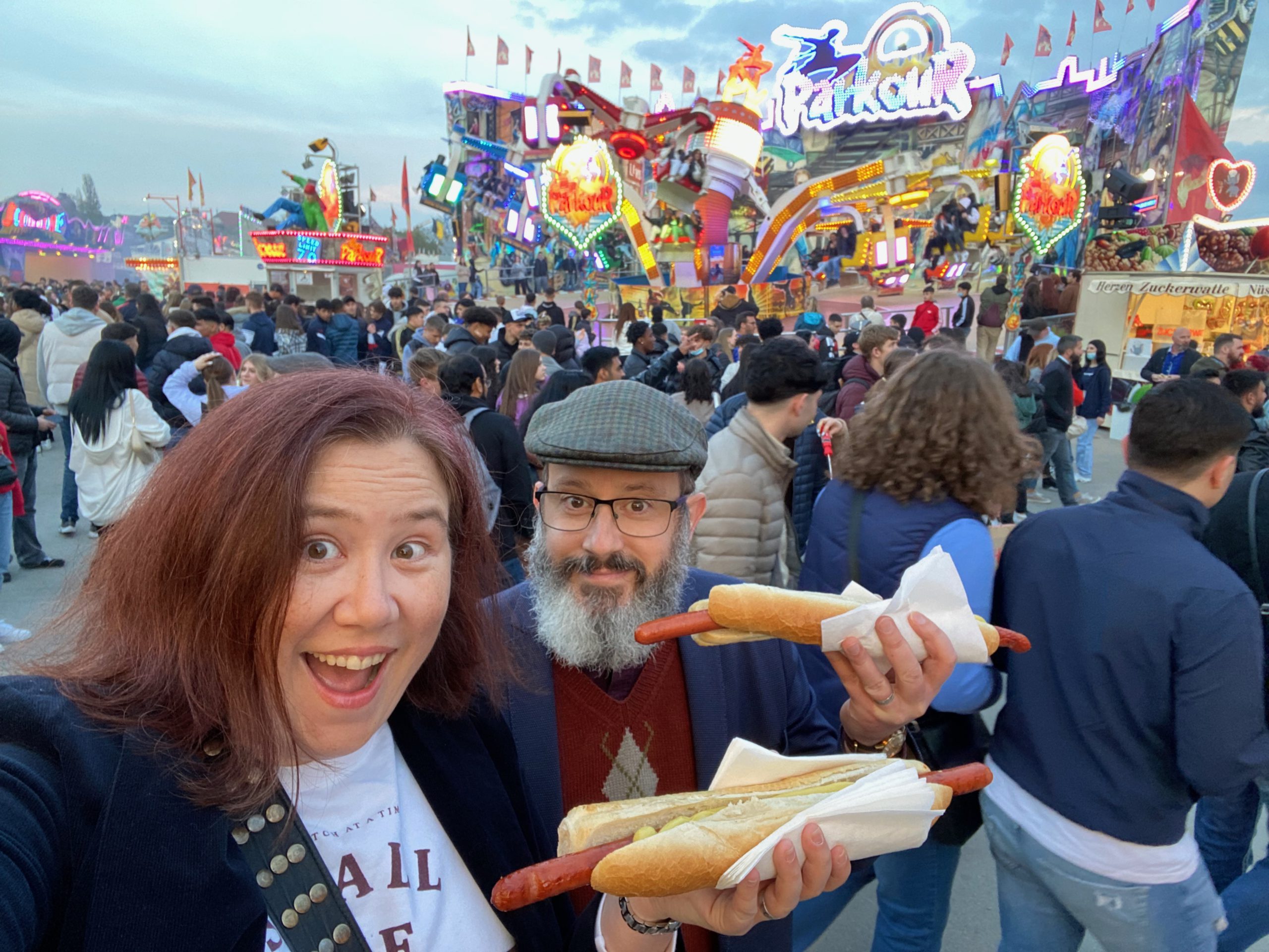 Half-meter bratwurst