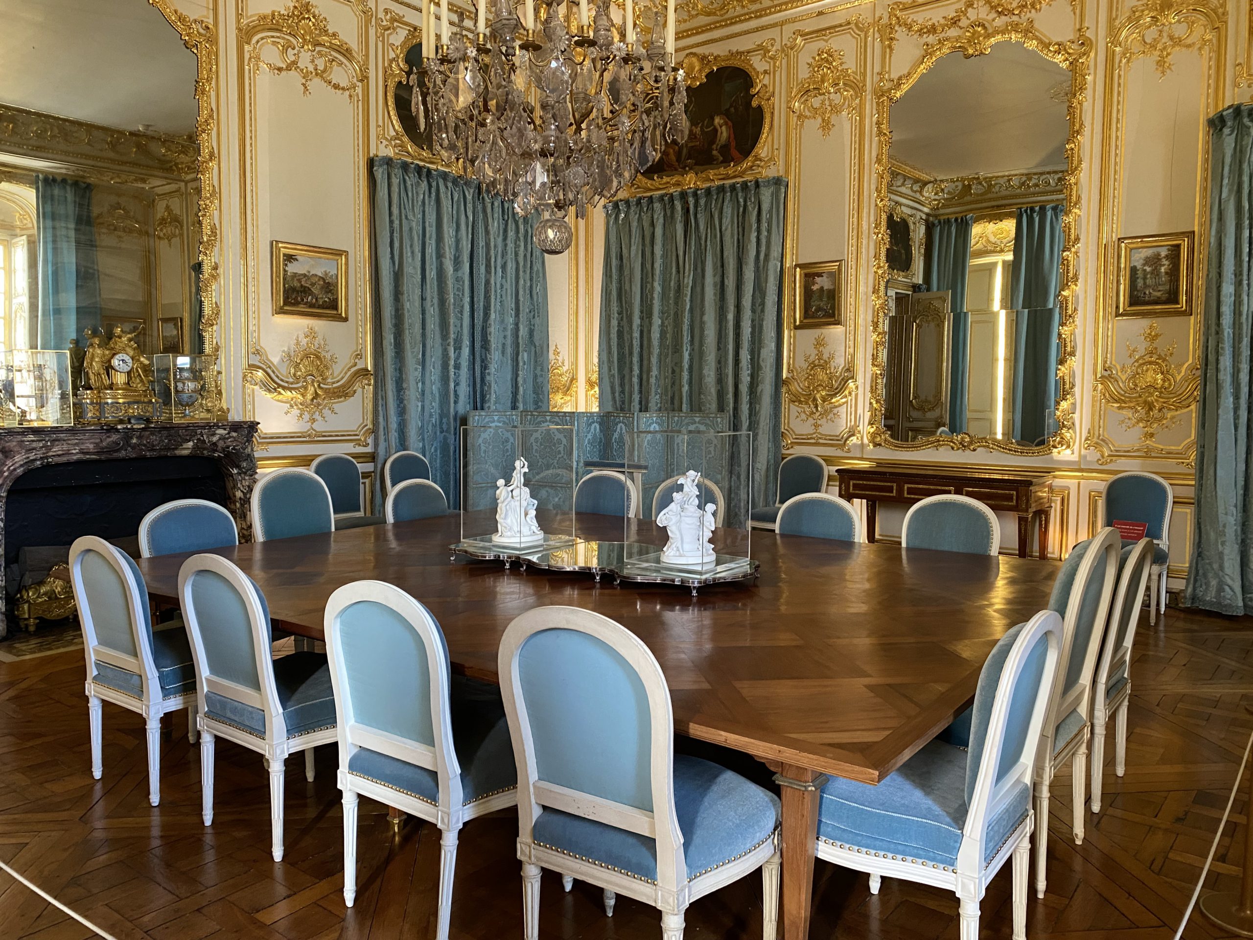 Porcelain Dining Room