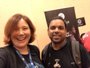 Hey @delitescere - ran into a guy who says he knows you! 😁 https://t.co/eeAdjeRMPD