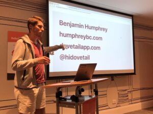 Lots of interest in our second talk at #SydCSS - Benjamin from @hidovetail talking masonry layouts. (“This talk is not sponsored by Pinterest.”) 😂 https://t.co/u7vxnJrbgY