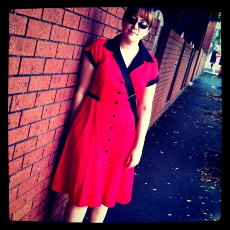 Look at this offing hipster. (My new dress.)