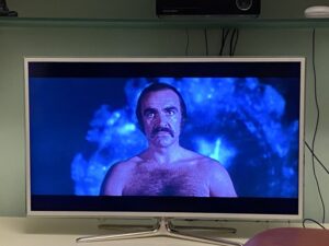 This guy is genetically and physically superior to everyone else in the 23rd century?! https://t.co/BLNqvGhnpJ