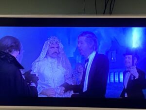 The nutty old Renegades snuck him past the guards... dressed as a bride. 👰 https://t.co/PvG79Xyb4j
