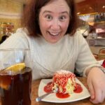 It’s been 26 years since I had Spaghetti-Eis. 🥰🍨