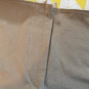 Honestly couldn’t be prouder. 🤐 (I don’t have kids so I have to find these feelings of accomplishment wherever I can!) #reissverschluss #zipper #darlowpants