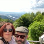 After exploring the castle, we took the old funicular up to the Königstuhl, the highest point in Heidelberg. The view was breathtaking. Then we did a short hike before eventually heading back to the Altstadt for dinner at Vetter’s Alt Brauhaus… 🌳🍻