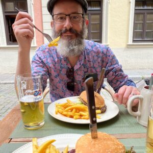 When there’s a restaurant with your name on it, you have to eat there. 😂🍻 #schnookeloch #snookyhole