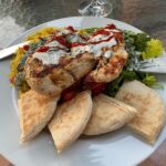 Heat advisory in München today, so we had a little Grillparty! “Halal Street-Cart Chicken” cooked and eaten al fresco… ☀️🔥