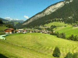 Off on a very special trip. Have just crossed the Tyrolean Alps en route to Italy. It’s a STUNNING day… ❤️🏔☀️