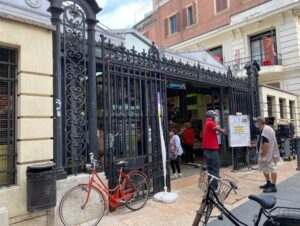 Today we’re doing a guided food tour of Modena! After a brekkie of cappuccino and gnocco fritto, we headed into the covered market…