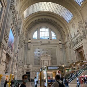 Another travel day! After a brief stop in Milan to say hello to @alexcasalboni, we are on a train headed to Switzerland. Next stop Zürich… 🚄