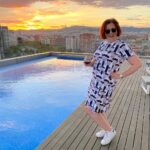 I’m not officially doing #frocktober this year since I didn’t bring many dresses with me to Germany. Still, I’ve managed a mini-Frocktober this week in Spain! Please consider donating to the Ovarian Cancer Research Fund via my friend Alison Parker’s page. 👗❤️ https://www.frocktober.org.au/my-fundraising/1483/alison-parker
