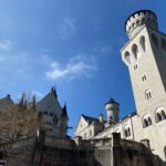 After the hike, it was time to climb alllll the way up to Neuschwanstein. We had a quick lunch and then started up the hill to get there in time for our English tour. (Pre-Covid they’d take groups of 60, but ours was only 6!) I do like Ludwig’s style… ❤️🏔🏰🍂
