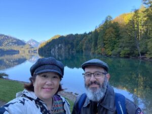 Started the day with a 90min hike around the Alpsee. Not too gruelling, but there are some tricky bits with rocks and mud and even a few footbridges. Worth it for the amazing views!