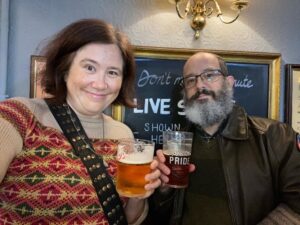 The Leinster Arms. The dart board and jukebox are gone; there’s craft beer on tap and small plates on the menu. But we’re back in London where it all began… ❤️🇬🇧🍻