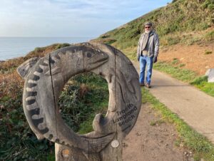 A bracing walk in Wales to start the day before I host a session for #AWSCultureathon 2021 - #AWSCultureChamp and #AWSStartUps jointly present the first-ever global marathon event. Learn more: http://bit.ly/AWSCultureathon2021 and see you in 20min on Clubhouse!
