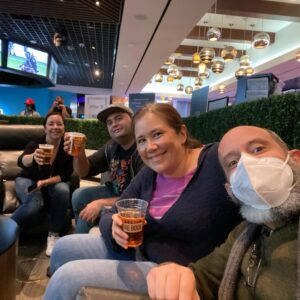 We made it to Las Vegas! Introduced the Snook to @glory_madaya and Rinon. We’re fighting the jet lag… 😴