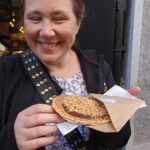 Ruining my last dinner in Amsterdam with hot, freshly made stroopwaffel. 😍🧇