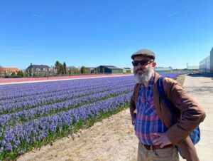 Thank you @tulip_bicycle_tour for an unforgettable Easter touring beautiful Lisse and the surrounding flower fields! The intensity of the colour and the fragrance is like nothing I’ve ever experienced. Feeling very fortunate to be here… 🌷💐🚴‍♀️😍 #tulipbicycletour