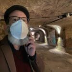 Hello Nürnberg! We toured the historic rock cellars below the city that were used for brewing, pickling, and air raid shelters in WW2. Then we had a fabulous dinner at @hausbrauerei.altstadthof, complete with local beer and whisky. ❤️🍻⛏🥃 @historische.felsengaenge