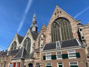Amsterdam in the Spring! Canals and churches and cheese and tulips… ⛪️🧀🌷