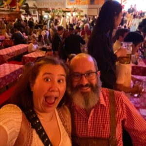 It was the 11th annual Bavarian-American Friendship Day, and we joined the Democrats Abroad (and a bunch of other Yanks) in the Hippodrom Festival Tent. It was crazy fun. The US Consul General came to our table to say hello! 🇺🇸🇩🇪 #fruehlingsfest #lederhosen #dirndl