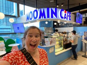 Final night in Bangkok involved a misdirected taxi, a wild tuktuk ride, and a visit to the Moomin Cafe!! ❤️