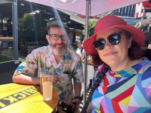 Enjoying a hot sunny day in Melbourne with some beers at the Queen Vic markets. ☀️🍻