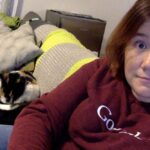 SOMETHING WEIRD IS HAPPENING. My cats are sitting next to each other on the couch voluntarily. No hissing, no growling. Now they're actually touching! How in the world? Apparently in addition to being the world's greatest housesitter, Kelly Vincent is also some sort of Cat Whisperer. 😻