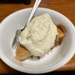 Happy Thanksgiving! He made us sous vide turkey breast, crispy turkey skin, mashed potatoes, and green beans. And for dessert, a pumpkin cheesecake pie! 🦃
