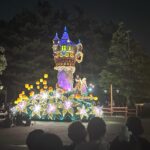 Our second Disneyland in one week. 😂🏰 Tokyo’s castle was a lot bigger and prettier than LA, and the Beauty and the Beast ride was UNREAL. And we even had a beer at Gaston’s Tavern! 🍻
