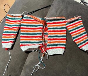 Somebody’s baby is getting stripes! ❤️🧶 #knitting