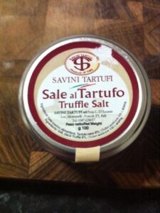 My Valentine's Day gift: Also container of Duck Fat & a promise to make amazing popcorn. Now I really am swooning.
