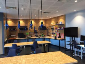 It's not often I get to visit one of these offices that Rodd Snook hasn't been too! The Singapore one is *stunning*. (The Makerspace of my dreams...)