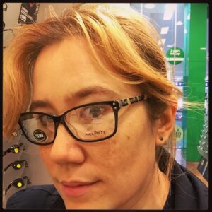 I know @spottedliger said no leopard print, but I can't resist. IT'S SUBTLE.