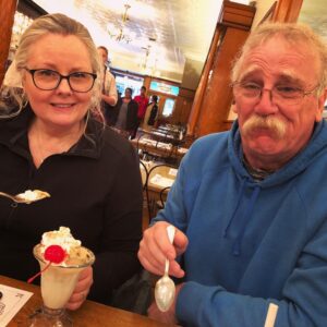 Columbus has a pretty amazing ice cream parlour with lots of beautiful antique soda fountains... @ Zaharakos